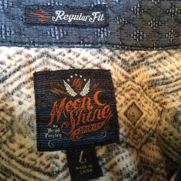 ✔️ Brad Paisley Moon Shine Spirit Regular Fit Short Sleeve Shirt Size Large - Picture 7 of 9